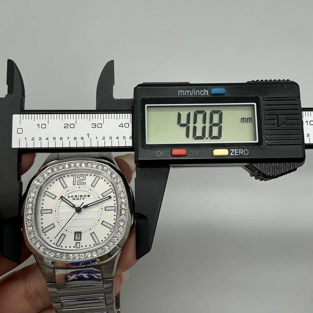 Akribos XXIV AK550SS7 Mens Watch 41mm Silver Tone Crystals Steel New Battery 6